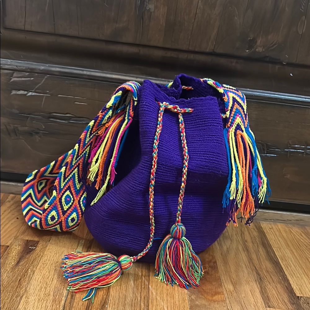 Bohemian Purple Crossbody Bag with Macramé Tassels - Picture 4 of 6